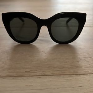 Le Specs Women's AIR HEART Sunglasses